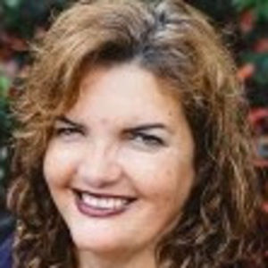 Meet your Posher, Janet